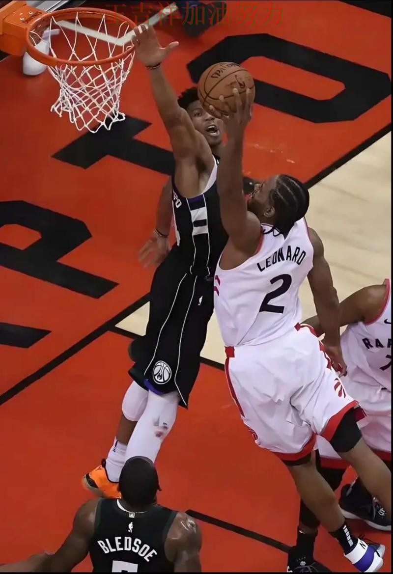 伦纳德高效输出展现核心价值 防守端问题再次暴露